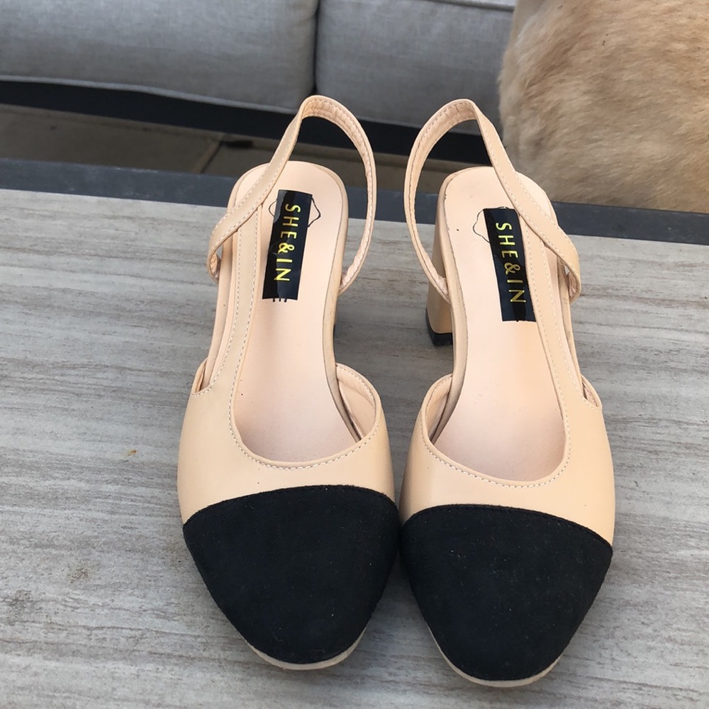 Beige & Black cap toe sling backs 6.5